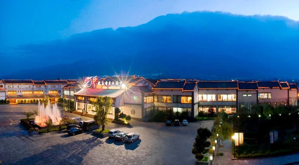 Regent Hotel Dali  Bagian luar foto