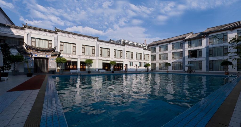 Regent Hotel Dali  Bagian luar foto