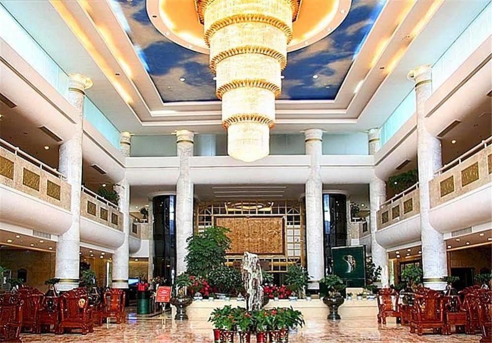 Regent Hotel Dali  Bagian luar foto